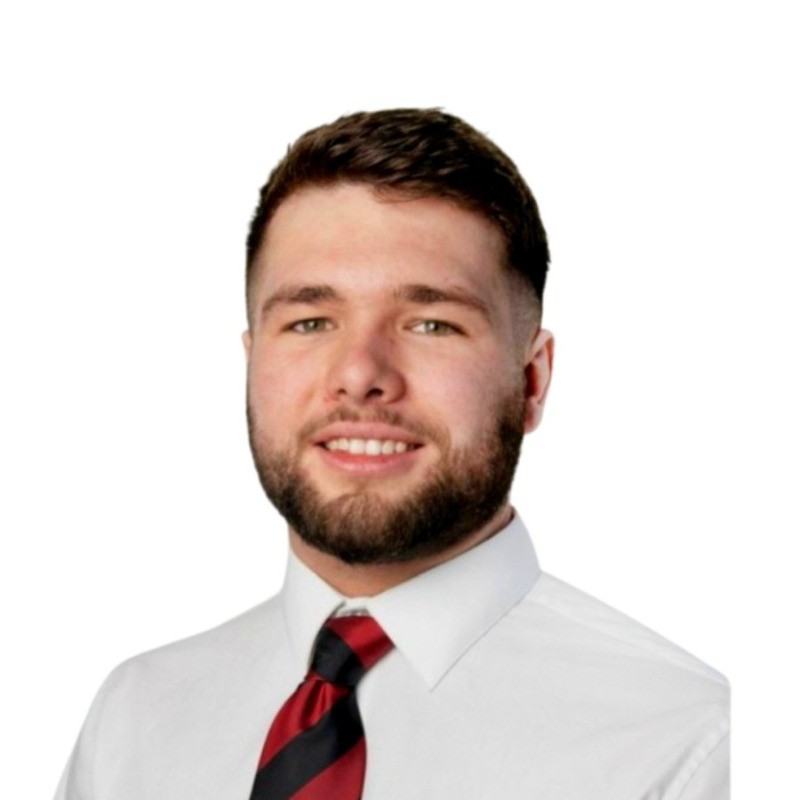 Lewis Bagshaw headshot